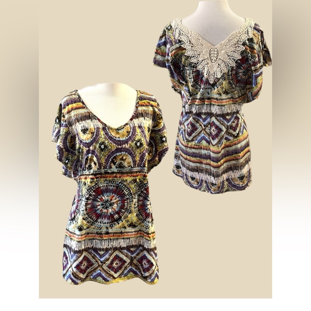 NO BOUNDARIES CROCHETED LACE BACK TUNIC LENGTH TOP MULTI SIZE 11 TO 13 LARGE